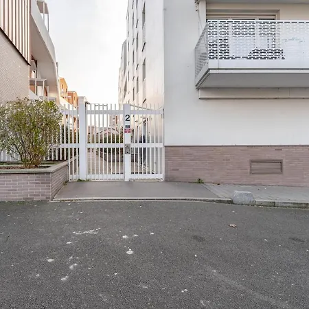 Paisible 2 Pieces Proche Du Metro 12 Aubervilliers