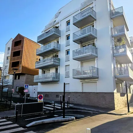 Apartmán Paisible 2 Pieces Proche Du Metro 12 *